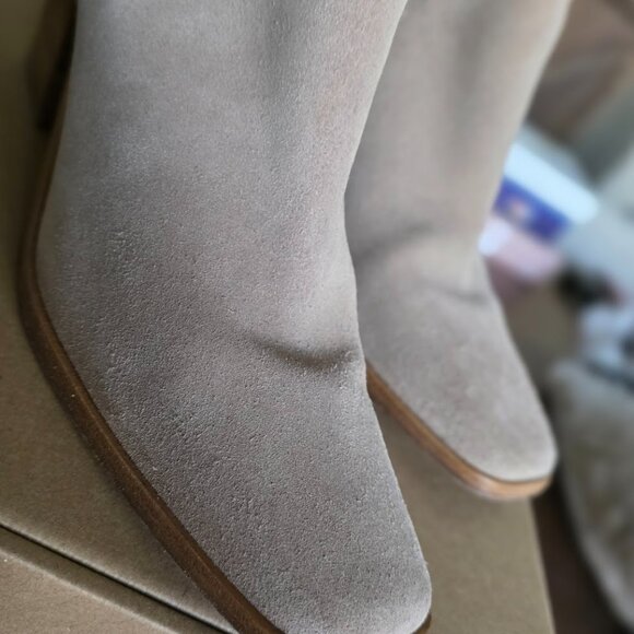 Suede Thursday Boots - Soho, Color - Sand (8.5) - Picture 5 of 7